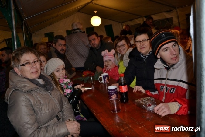 Zdjęcie w galerii na portalu naszraciborz.pl: Krzyżanowice: wesoło i rodzinnie na Weihnachtsfest wiadomości z regionu