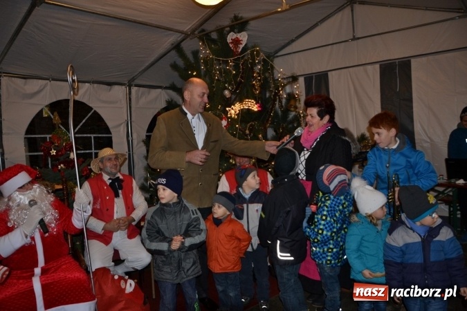 Zdjęcie w galerii na portalu naszraciborz.pl: Krzyżanowice: wesoło i rodzinnie na Weihnachtsfest wiadomości z regionu