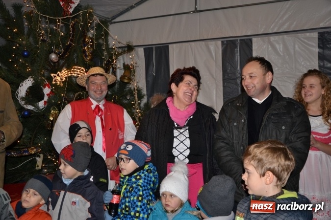 Zdjęcie w galerii na portalu naszraciborz.pl: Krzyżanowice: wesoło i rodzinnie na Weihnachtsfest wiadomości z regionu
