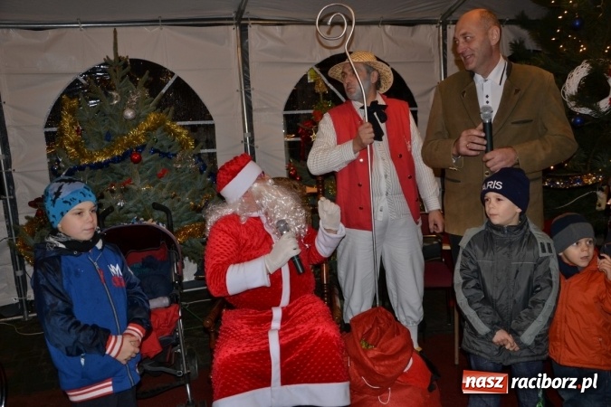 Zdjęcie w galerii na portalu naszraciborz.pl: Krzyżanowice: wesoło i rodzinnie na Weihnachtsfest wiadomości z regionu