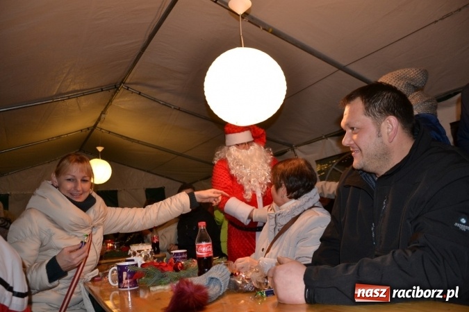 Zdjęcie w galerii na portalu naszraciborz.pl: Krzyżanowice: wesoło i rodzinnie na Weihnachtsfest wiadomości z regionu