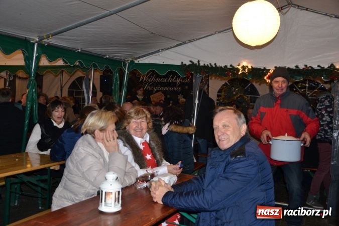 Zdjęcie w galerii na portalu naszraciborz.pl: Krzyżanowice: wesoło i rodzinnie na Weihnachtsfest wiadomości z regionu