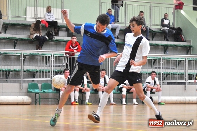 Zdjęcie w galerii na portalu naszraciborz.pl: Cukiernia, Mat-Bruk i Harpagany lepsze od rywali wiadomości z regionu