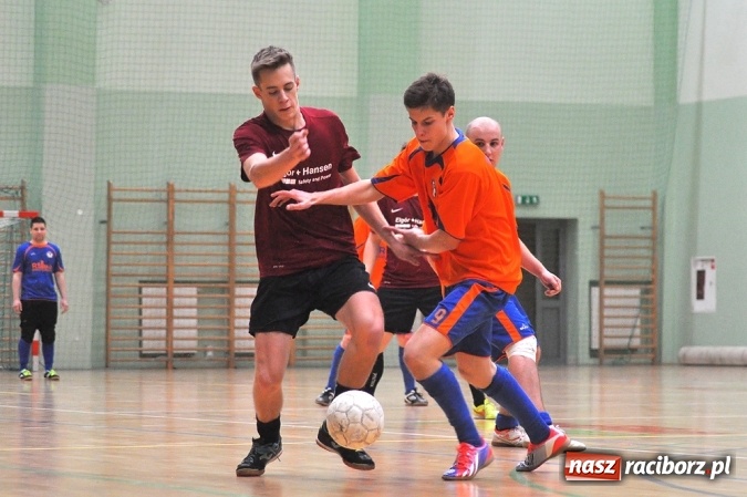 Zdjęcie w galerii na portalu naszraciborz.pl: Cukiernia, Mat-Bruk i Harpagany lepsze od rywali wiadomości z regionu