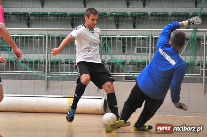 Zdjęcie w galerii na portalu naszraciborz.pl: Cukiernia, Mat-Bruk i Harpagany lepsze od rywali wiadomości z regionu