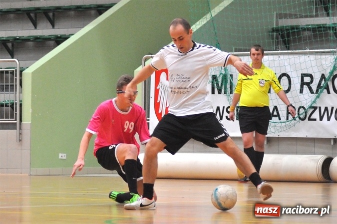 Zdjęcie w galerii na portalu naszraciborz.pl: Cukiernia, Mat-Bruk i Harpagany lepsze od rywali wiadomości z regionu