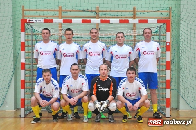 Zdjęcie w galerii na portalu naszraciborz.pl: Cukiernia, Mat-Bruk i Harpagany lepsze od rywali wiadomości z regionu