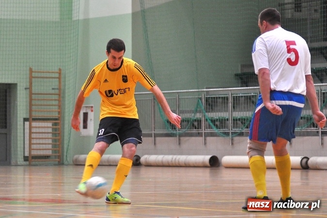 Zdjęcie w galerii na portalu naszraciborz.pl: Cukiernia, Mat-Bruk i Harpagany lepsze od rywali wiadomości z regionu