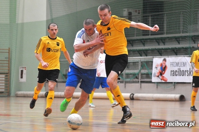 Zdjęcie w galerii na portalu naszraciborz.pl: Cukiernia, Mat-Bruk i Harpagany lepsze od rywali wiadomości z regionu