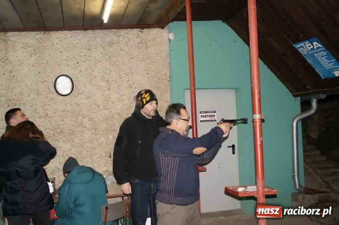 Zdjęcie w galerii na portalu naszraciborz.pl: Strzelanie wigilijne członków IPA  wiadomości z regionu