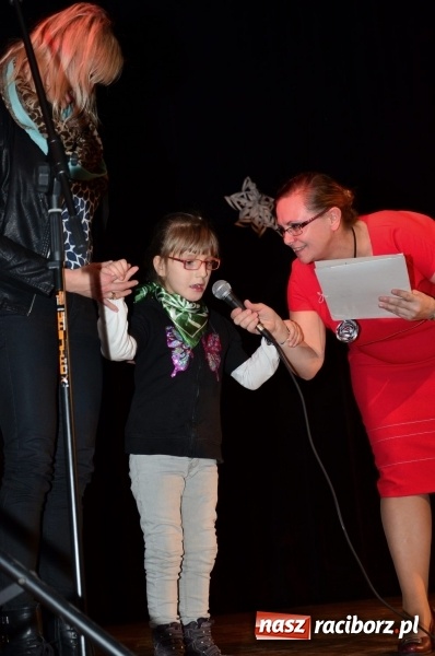 Zdjęcie w galerii na portalu naszraciborz.pl: Kochają to, co robią! Tancerze z Zawady Ks. zaprosili na koncert świąteczny  wiadomości z regionu