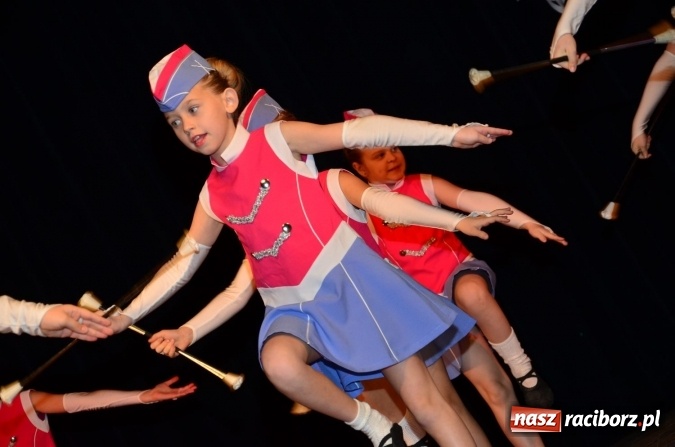 Zdjęcie w galerii na portalu naszraciborz.pl: Kochają to, co robią! Tancerze z Zawady Ks. zaprosili na koncert świąteczny  wiadomości z regionu