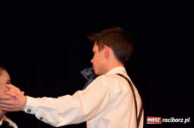 Zdjęcie w galerii na portalu naszraciborz.pl: Kochają to, co robią! Tancerze z Zawady Ks. zaprosili na koncert świąteczny  wiadomości z regionu