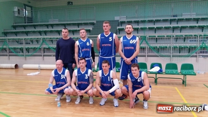 Zdjęcie w galerii na portalu naszraciborz.pl: Koszykarze rozegrali drugą kolejkę BBL wiadomości z regionu