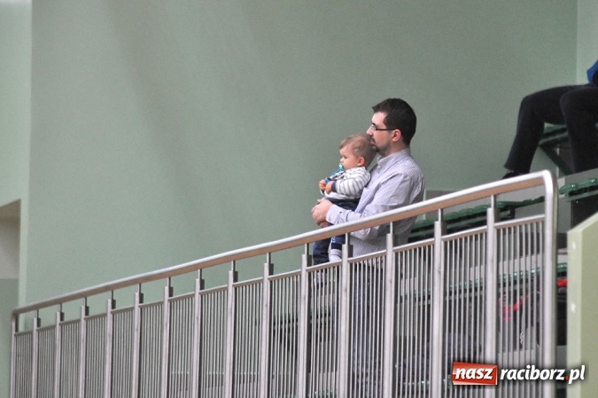 Zdjęcie w galerii na portalu naszraciborz.pl: Koszykarze rozegrali drugą kolejkę BBL wiadomości z regionu