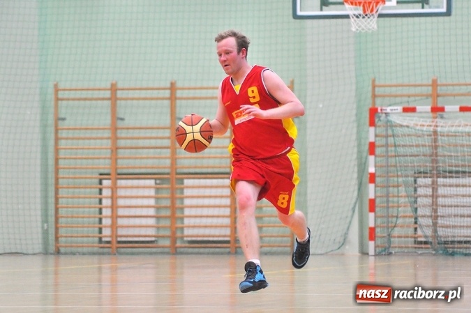 Zdjęcie w galerii na portalu naszraciborz.pl: Koszykarze rozegrali drugą kolejkę BBL wiadomości z regionu