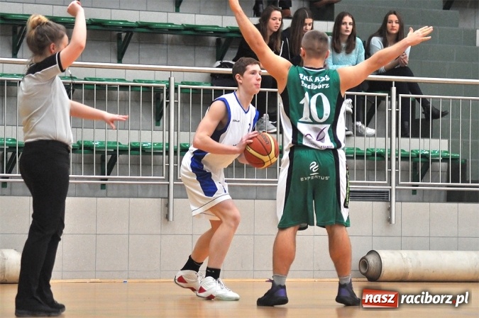 Zdjęcie w galerii na portalu naszraciborz.pl: Koszykarze rozegrali drugą kolejkę BBL wiadomości z regionu