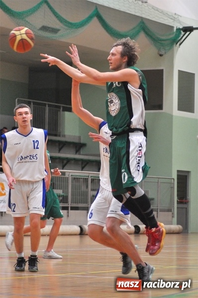 Zdjęcie w galerii na portalu naszraciborz.pl: Koszykarze rozegrali drugą kolejkę BBL wiadomości z regionu
