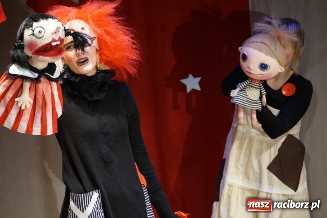 Zdjęcie w galerii na portalu naszraciborz.pl: Warto być dobrym. Spektakl z lalkami i maskami na deskach RCK wiadomości z regionu