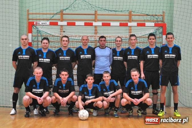 Zdjęcie w galerii na portalu naszraciborz.pl: Emocje do ostatnich sekund. Feniks nie dał się Płomieniowi wiadomości z regionu