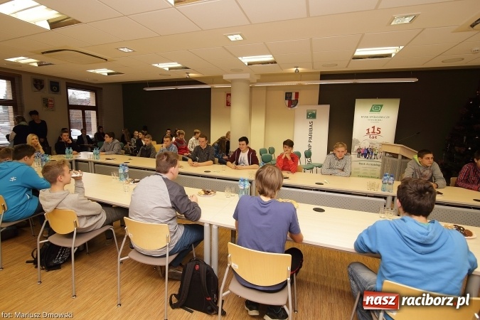 Zdjęcie w galerii na portalu naszraciborz.pl: Znamy mistrzów wiedzy rolniczej wiadomości z regionu