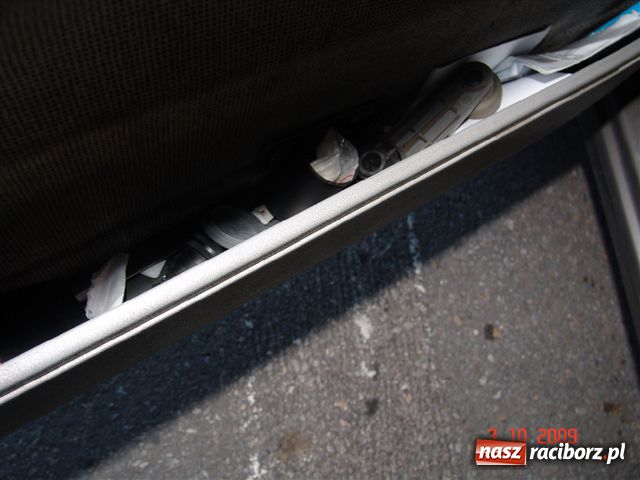 Zdjęcie w galerii na portalu naszraciborz.pl: ATOS - pies tropiciel w służbie celnej wiadomości z regionu