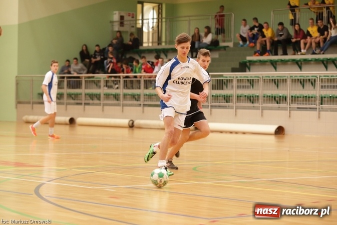 Zdjęcie w galerii na portalu naszraciborz.pl: II Makroregionalny Halowy Turniej Piłki Nożnej Chłopców Szkół Ponadgimnazjalnych wiadomości z regionu