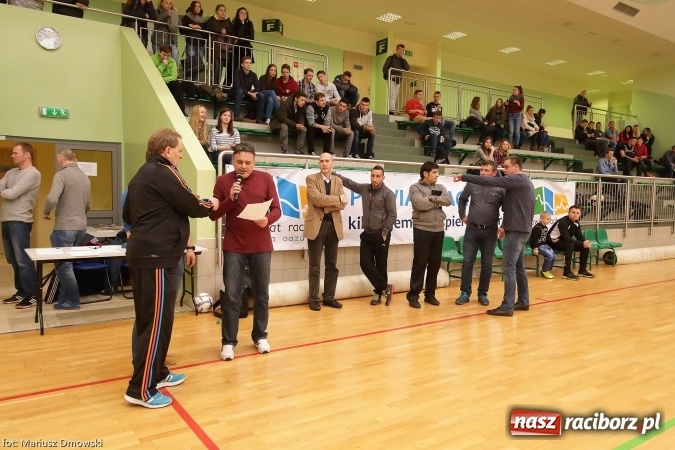 Zdjęcie w galerii na portalu naszraciborz.pl: II Makroregionalny Halowy Turniej Piłki Nożnej Chłopców Szkół Ponadgimnazjalnych wiadomości z regionu