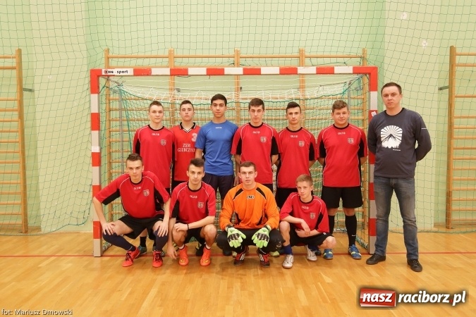 Zdjęcie w galerii na portalu naszraciborz.pl: II Makroregionalny Halowy Turniej Piłki Nożnej Chłopców Szkół Ponadgimnazjalnych wiadomości z regionu