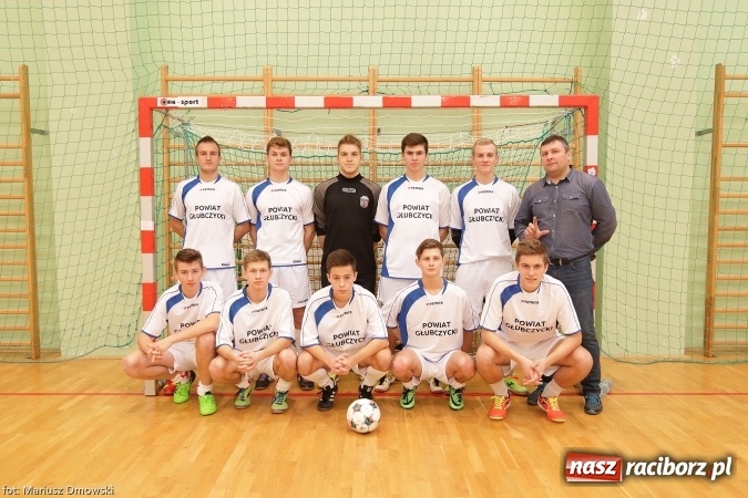 Zdjęcie w galerii na portalu naszraciborz.pl: II Makroregionalny Halowy Turniej Piłki Nożnej Chłopców Szkół Ponadgimnazjalnych wiadomości z regionu