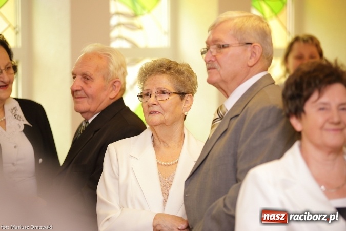 Zdjęcie w galerii na portalu naszraciborz.pl: Dziesięć par obchodziło dziś złote gody w raciborskim Urzędzie Stanu Cywilnego wiadomości z regionu