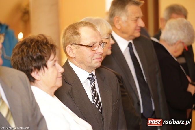 Zdjęcie w galerii na portalu naszraciborz.pl: Dziesięć par obchodziło dziś złote gody w raciborskim Urzędzie Stanu Cywilnego wiadomości z regionu