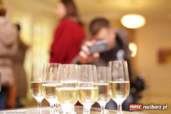 Zdjęcie w galerii na portalu naszraciborz.pl: Dziesięć par obchodziło dziś złote gody w raciborskim Urzędzie Stanu Cywilnego wiadomości z regionu