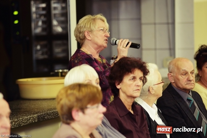 Zdjęcie w galerii na portalu naszraciborz.pl: Słuchacze Uniwersytetu III Wieku już w świątecznych nastrojach wiadomości z regionu