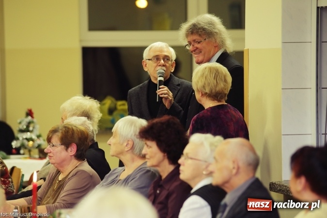 Zdjęcie w galerii na portalu naszraciborz.pl: Słuchacze Uniwersytetu III Wieku już w świątecznych nastrojach wiadomości z regionu
