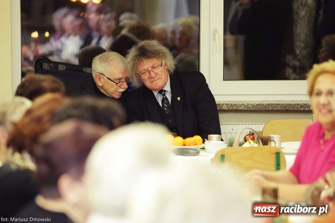 Zdjęcie w galerii na portalu naszraciborz.pl: Słuchacze Uniwersytetu III Wieku już w świątecznych nastrojach wiadomości z regionu