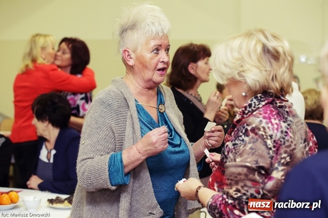 Zdjęcie w galerii na portalu naszraciborz.pl: Słuchacze Uniwersytetu III Wieku już w świątecznych nastrojach wiadomości z regionu
