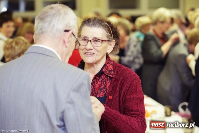 Zdjęcie w galerii na portalu naszraciborz.pl: Słuchacze Uniwersytetu III Wieku już w świątecznych nastrojach wiadomości z regionu