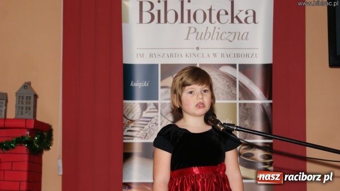 Zdjęcie w galerii na portalu naszraciborz.pl: Przedszkolaki kolędowały na Międzyprzedszkolnym Przeglądzie Kolęd w bibliotece wiadomości z regionu