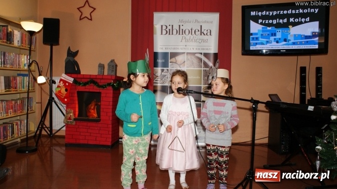 Zdjęcie w galerii na portalu naszraciborz.pl: Przedszkolaki kolędowały na Międzyprzedszkolnym Przeglądzie Kolęd w bibliotece wiadomości z regionu