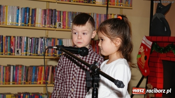 Zdjęcie w galerii na portalu naszraciborz.pl: Przedszkolaki kolędowały na Międzyprzedszkolnym Przeglądzie Kolęd w bibliotece wiadomości z regionu