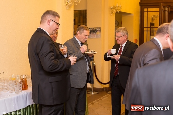 Zdjęcie w galerii na portalu naszraciborz.pl: Świat odchodzi od węgla. Rafako musi się zmieniać! Spotkanie wigilijne i podsumowanie roku w największej raciborskiej spółce wiadomości z regionu