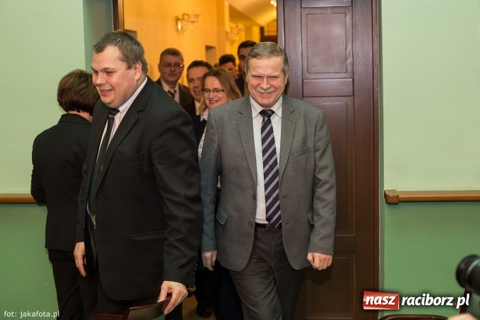 Zdjęcie w galerii na portalu naszraciborz.pl: Świat odchodzi od węgla. Rafako musi się zmieniać! Spotkanie wigilijne i podsumowanie roku w największej raciborskiej spółce wiadomości z regionu