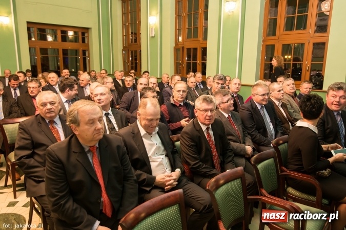 Zdjęcie w galerii na portalu naszraciborz.pl: Świat odchodzi od węgla. Rafako musi się zmieniać! Spotkanie wigilijne i podsumowanie roku w największej raciborskiej spółce wiadomości z regionu