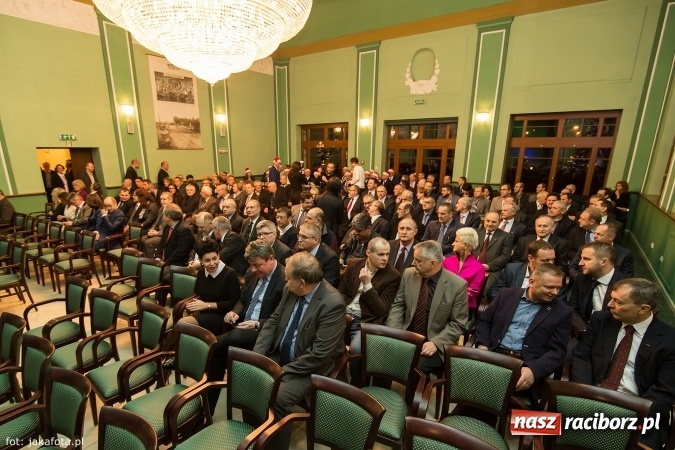 Zdjęcie w galerii na portalu naszraciborz.pl: Świat odchodzi od węgla. Rafako musi się zmieniać! Spotkanie wigilijne i podsumowanie roku w największej raciborskiej spółce wiadomości z regionu