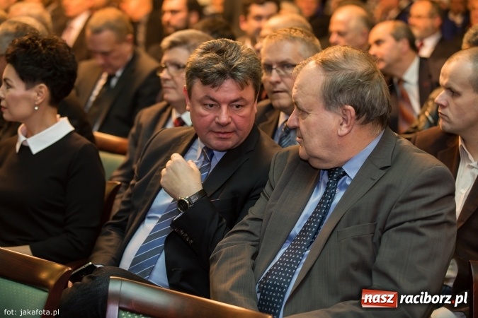 Zdjęcie w galerii na portalu naszraciborz.pl: Świat odchodzi od węgla. Rafako musi się zmieniać! Spotkanie wigilijne i podsumowanie roku w największej raciborskiej spółce wiadomości z regionu