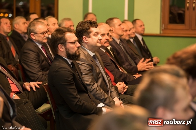 Zdjęcie w galerii na portalu naszraciborz.pl: Świat odchodzi od węgla. Rafako musi się zmieniać! Spotkanie wigilijne i podsumowanie roku w największej raciborskiej spółce wiadomości z regionu