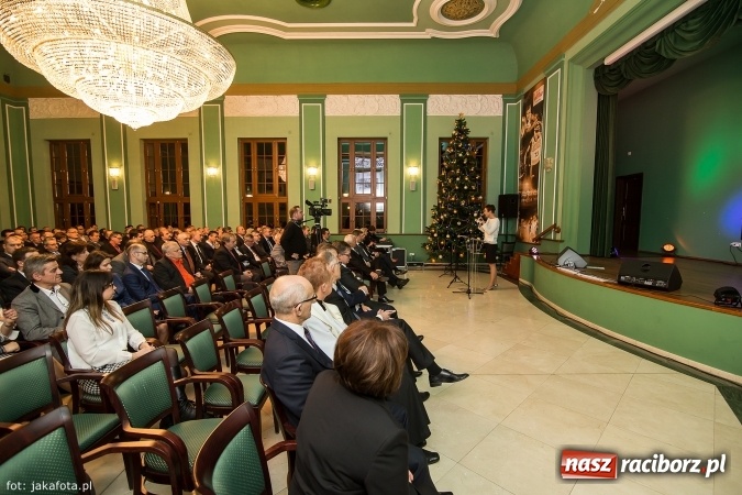 Zdjęcie w galerii na portalu naszraciborz.pl: Świat odchodzi od węgla. Rafako musi się zmieniać! Spotkanie wigilijne i podsumowanie roku w największej raciborskiej spółce wiadomości z regionu