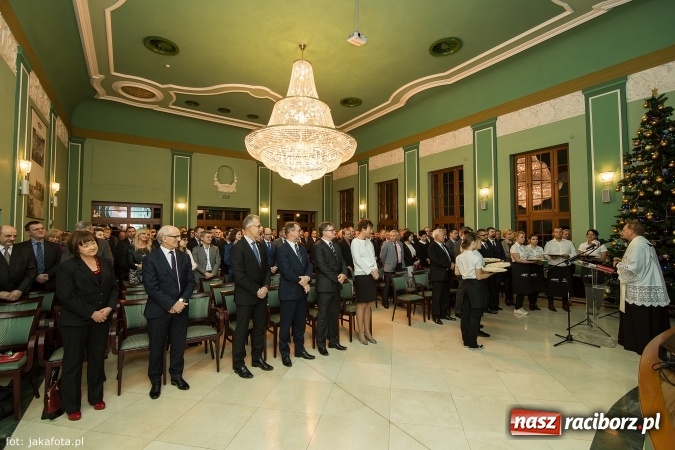 Zdjęcie w galerii na portalu naszraciborz.pl: Świat odchodzi od węgla. Rafako musi się zmieniać! Spotkanie wigilijne i podsumowanie roku w największej raciborskiej spółce wiadomości z regionu