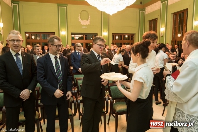 Zdjęcie w galerii na portalu naszraciborz.pl: Świat odchodzi od węgla. Rafako musi się zmieniać! Spotkanie wigilijne i podsumowanie roku w największej raciborskiej spółce wiadomości z regionu